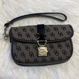 Dooney & Bourke Black and Tan Signature Wristlet Clutch